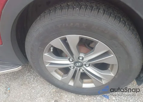 2015 Hyundai Santa Fe Sport 2.4L from USA, damaged, VIN 5XYZUDLB4FG259075